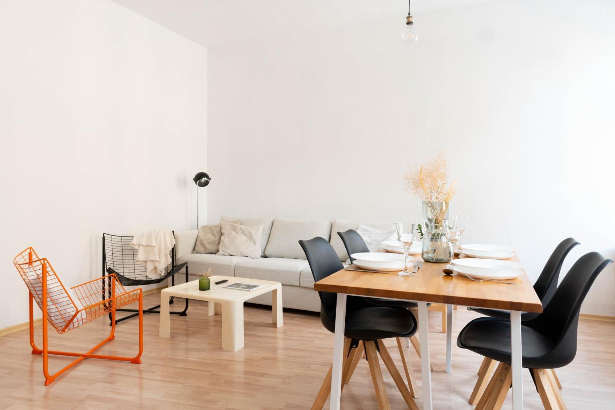 Grosse 3 Zimmer Wohnung Mit Netflix In Zentraler Lage エアフルト エクステリア 写真