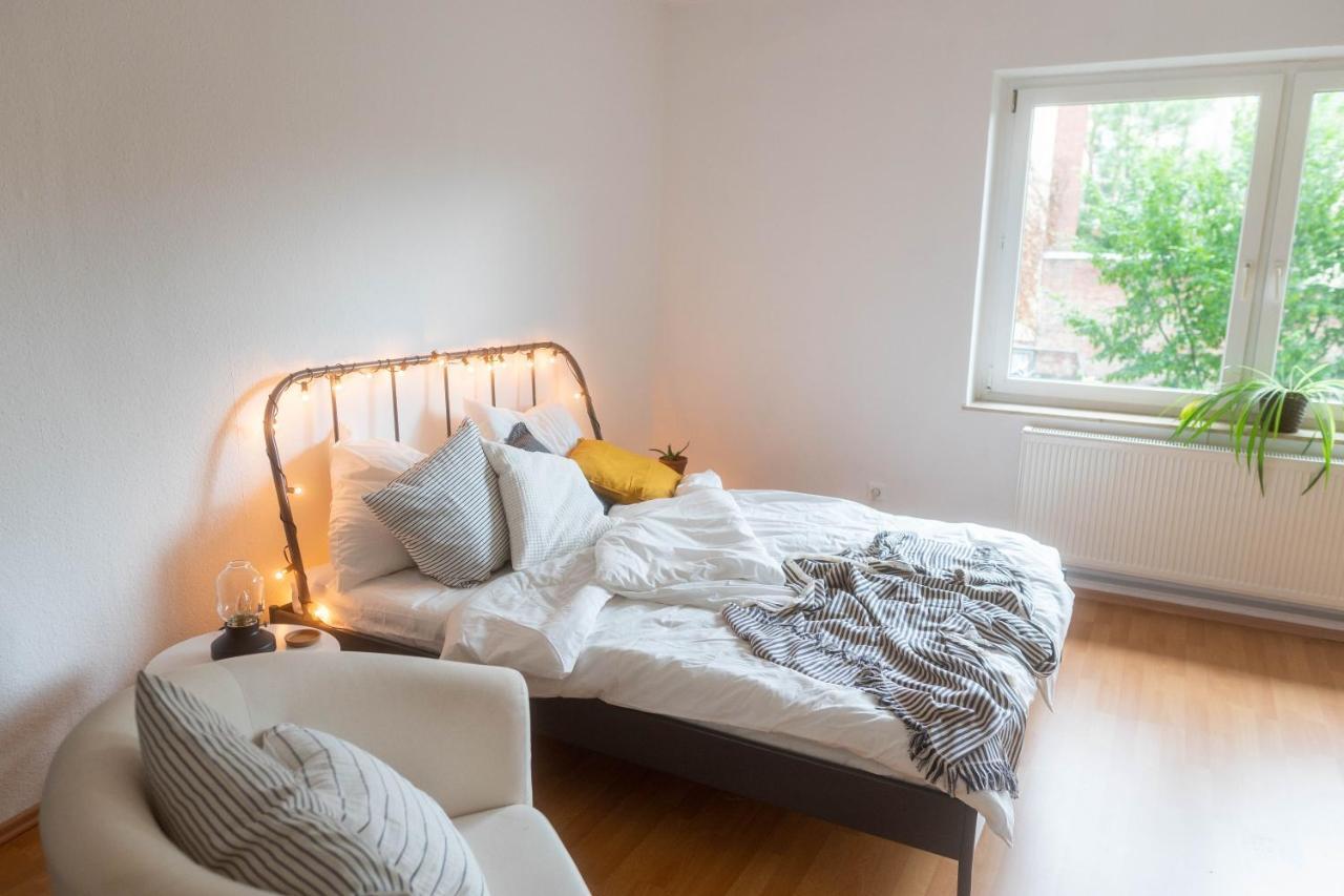 Grosse 3 Zimmer Wohnung Mit Netflix In Zentraler Lage エアフルト エクステリア 写真